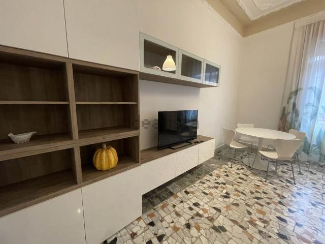 Appartamento in affitto di 100 m² in Corso Giuseppe Garibaldi, 121