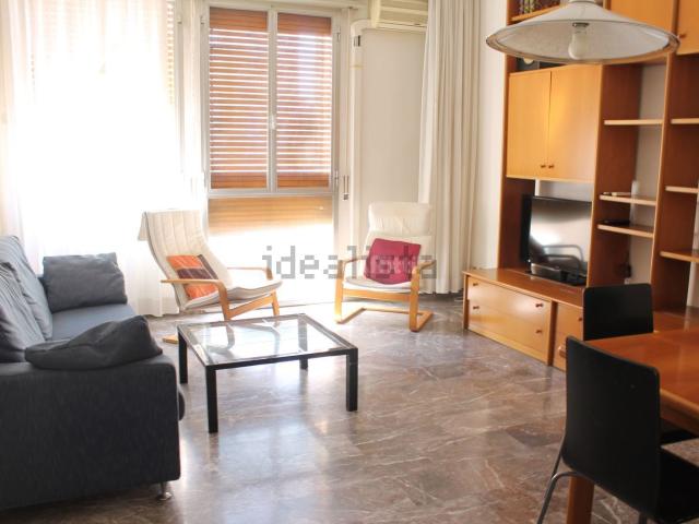 Appartamento in affitto di 100 m² in Corso Giuseppe Mazzini