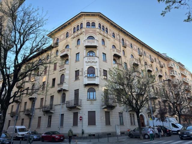Appartamento in affitto di 100 m² in Corso Raffaello, 12