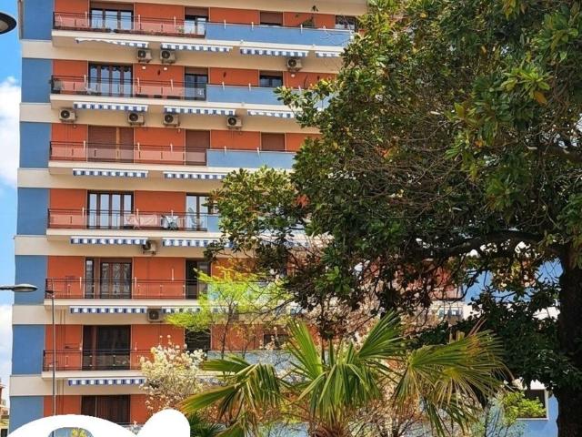 Appartamento in affitto di 100 m² in Salita Arenella