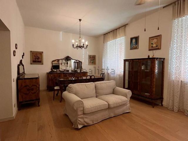 Appartamento in affitto di 101 m²