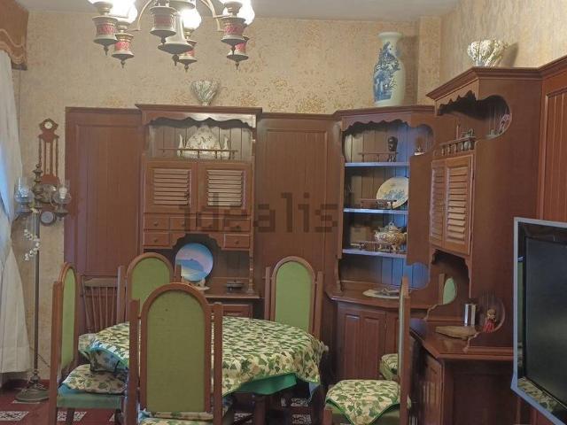 Appartamento in affitto di 101 m² in Via delle Tartane