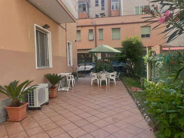 Appartamento in affitto di 101 m² in Via II Giugno