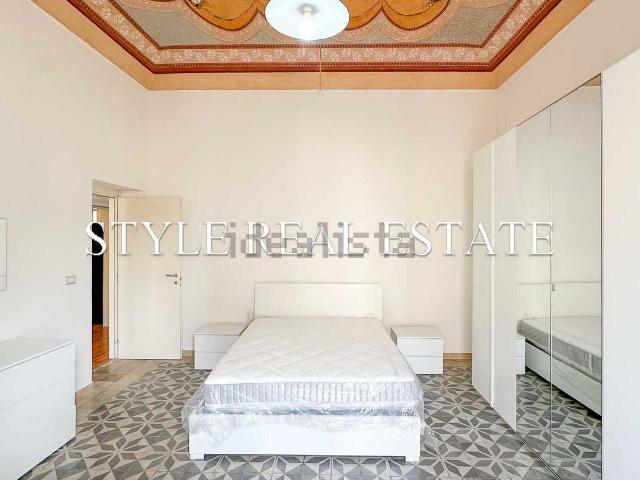 Appartamento in affitto di 101 m² in Via Salvatore Chindemi, 8