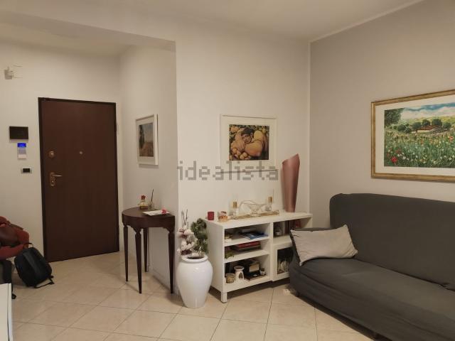 Appartamento in affitto di 101 m² in Viale delle Medaglie D&apos Oro, 70