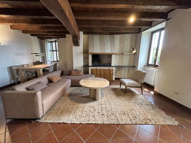 Appartamento in affitto di 101 m² in Vicolo Bettami, 1