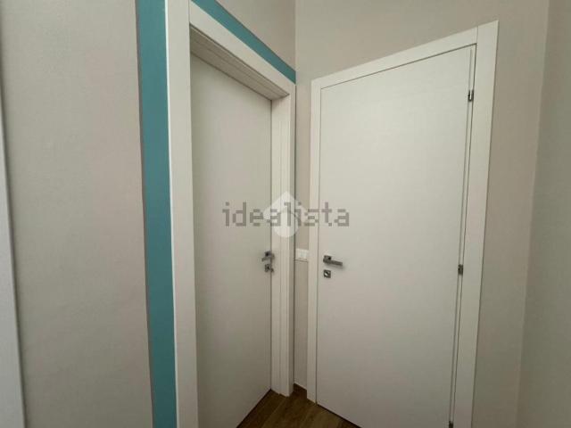 Appartamento in affitto di 102 m² in Via Giuseppe Borsalino, 9
