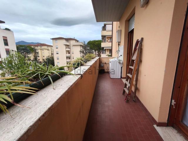 Appartamento in affitto di 102 m² in Via Francesco Pardi, 4