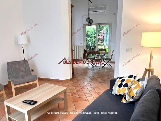 Appartamento in affitto di 102 m² in Via Marinai Alliata, 26