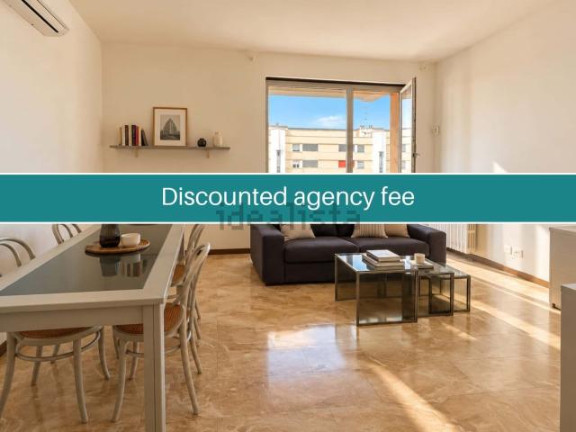 Appartamento in affitto di 102 m² in Via Sporting Mirasole, 45