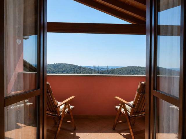 Appartamento in affitto di 102 m² in Via per Invorio, 2