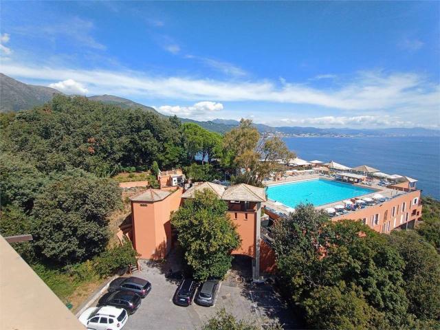 Appartamento in affitto di 102 m² in Via Punta San Martino, 9