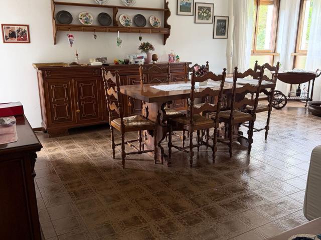 Appartamento in affitto di 102 m² in Viale della Vittoria, 216