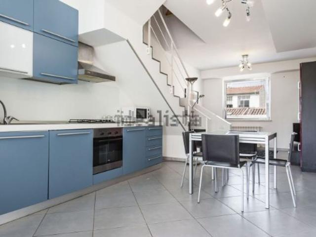 Appartamento in affitto di 103 m² in Via Nazario Sauro, 52