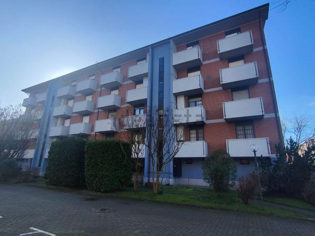 Appartamento in affitto di 104 m² in Via Colli di Paderno, 3