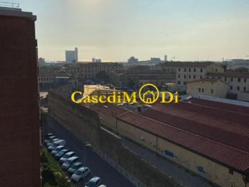 Appartamento in affitto di 104 m² in Via della Bastia, 57122