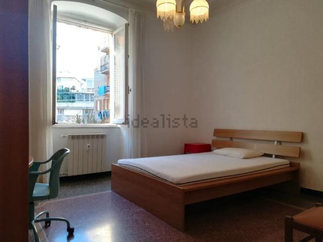 Appartamento in affitto di 104 m² in Via Francesco Sivori, 1