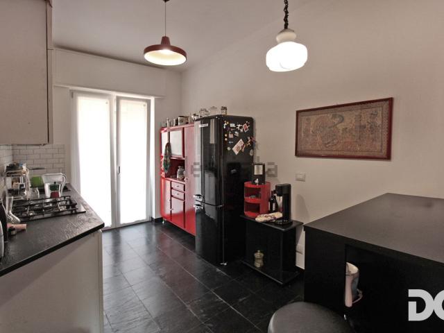 Appartamento in affitto di 104 m² in Via Leonardo Montaldo, 59
