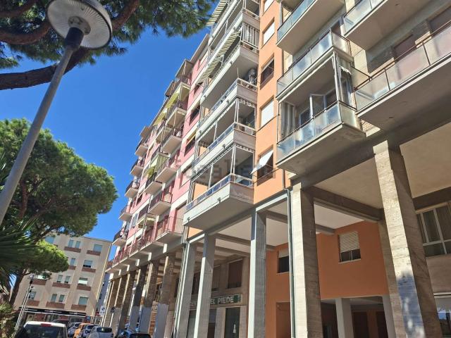 Appartamento in affitto di 105 m²