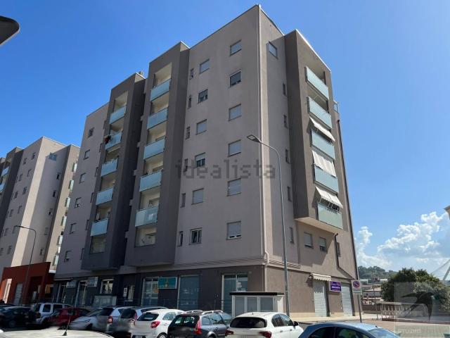 Appartamento in affitto di 105 m² in Via Anna Morrone