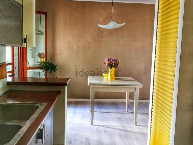 Appartamento in affitto di 105 m² in Via Alcide de Gasperi, 21