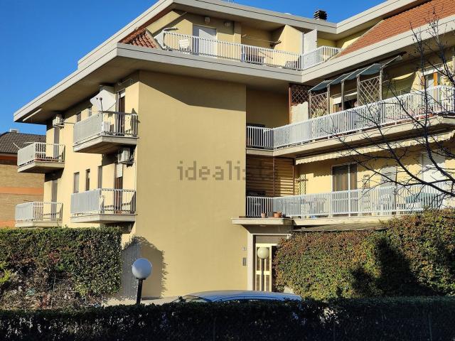 Appartamento in affitto di 105 m² in Via Bartolomeo Colleoni, 74
