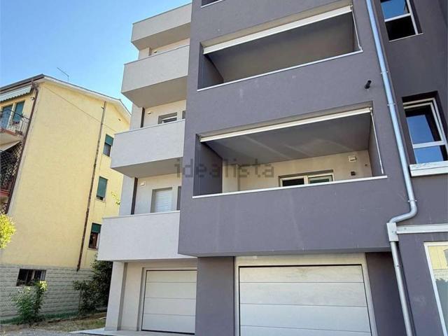 Appartamento in affitto di 105 m² in Via Breo