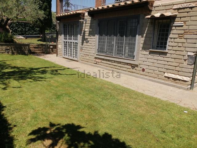 Appartamento in affitto di 105 m² in Via della Macchia, 130