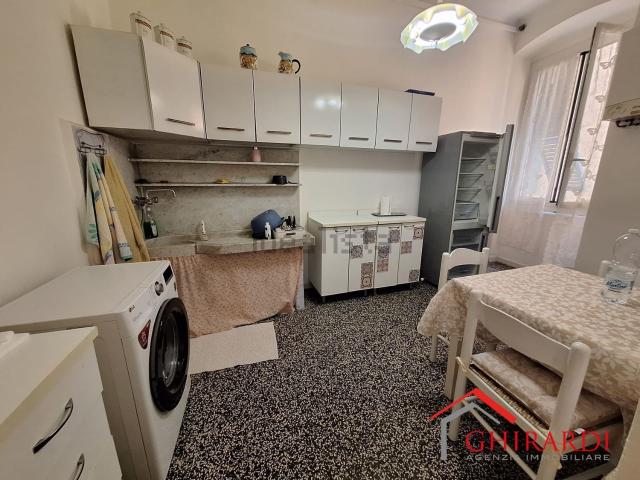 Appartamento in affitto di 105 m² in Via Merano, 31