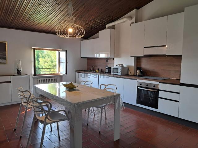 Appartamento in affitto di 105 m² in Via Ponte, 80
