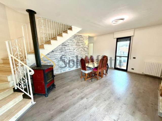 Appartamento in affitto di 105 m² in Via Pepe, 63