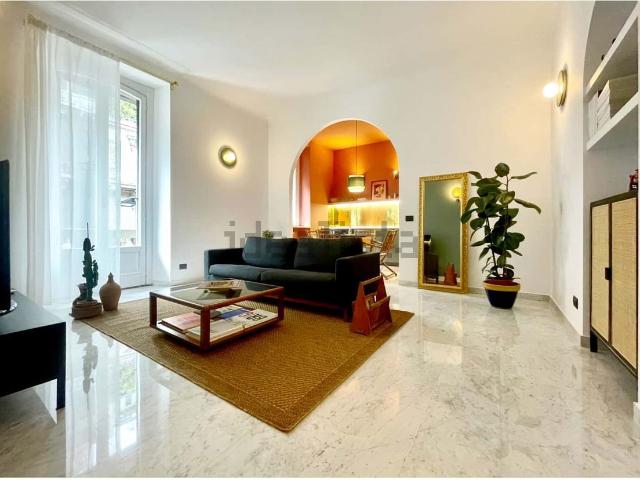 Appartamento in affitto di 105 m² in Via Roberto Lepetit, 18