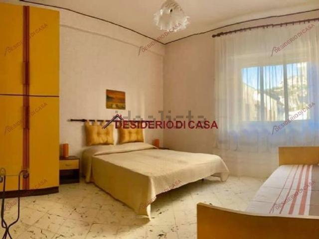 Appartamento in affitto di 105 m² in Via Roma, 66