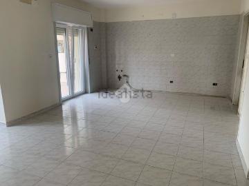 Appartamento in affitto di 105 m² in Piazza Ungaretti, 11