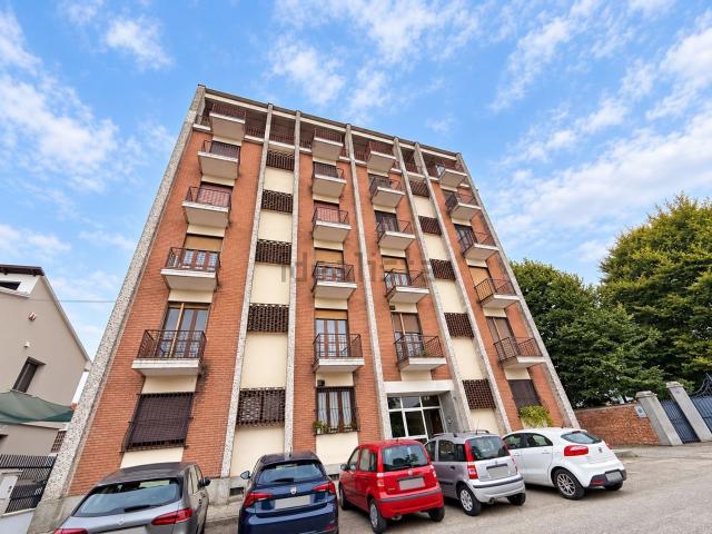 Appartamento in affitto di 106 m² in Via Armando Diaz, 19