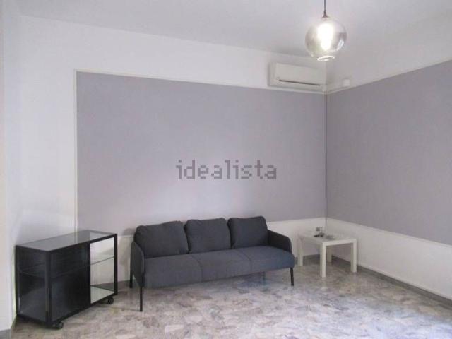 Appartamento in affitto di 106 m² in Via dei Peligni