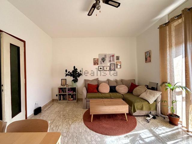 Appartamento in affitto di 106 m² in Via Fratelli Zoia, 75