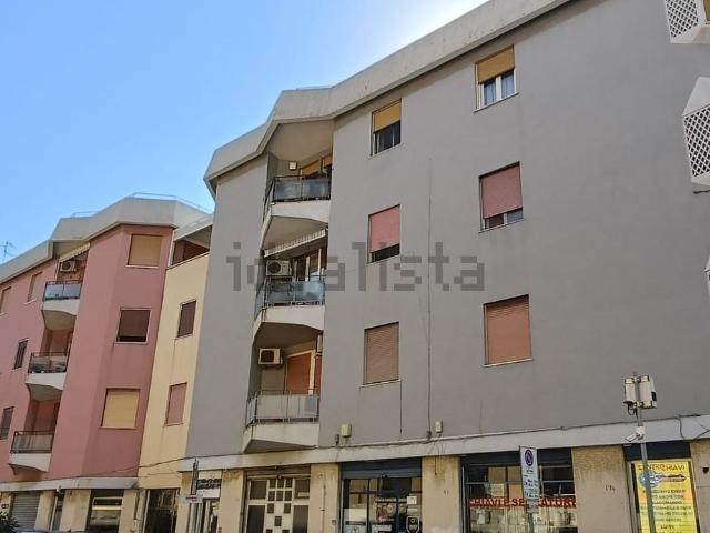 Appartamento in affitto di 106 m² in Via T. Cannizzaro, 16