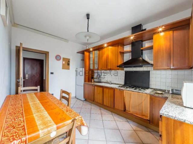 Appartamento in affitto di 106 m² in Via Vasco de Gama, 25