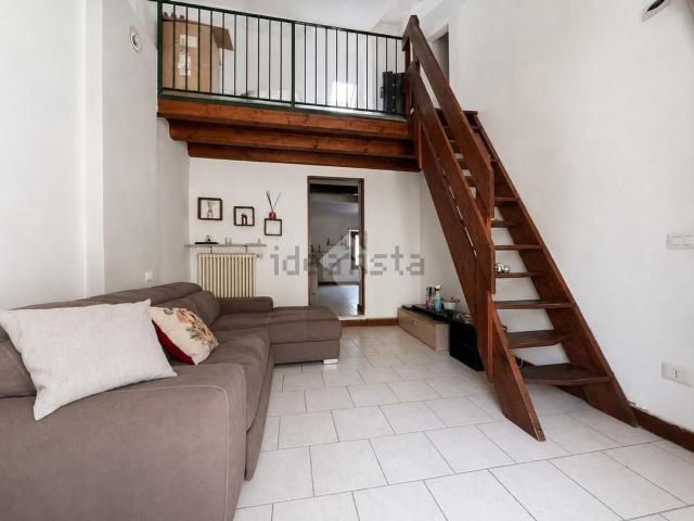 Appartamento in affitto di 106 m² in Corso Italia, 20