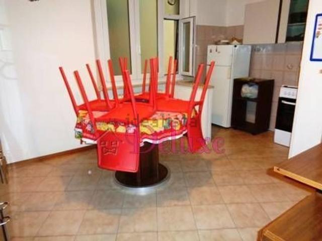 Appartamento in affitto di 107 m² in Via Antelmo Severini