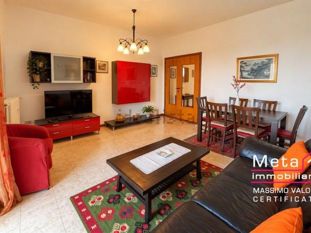 Appartamento in affitto di 107 m² in Via John Fitzgerald Kennedy, 21
