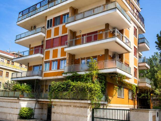 Appartamento in affitto di 107 m² in Via San Godenzo, 106