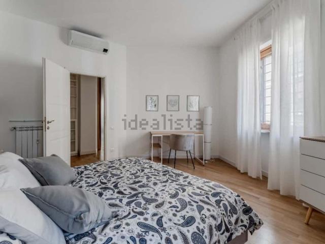 Appartamento in affitto di 108 m² in Via Accademia dei Virtuosi, 3