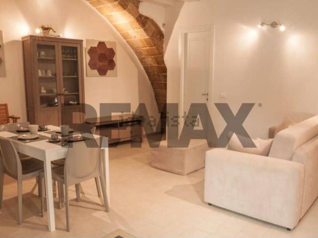 Appartamento in affitto di 108 m² in Via Saverio Landolina, 8
