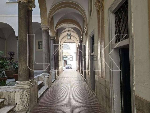 Appartamento in affitto di 108 m² in Piazza di San Luigi de&apos  Francesi