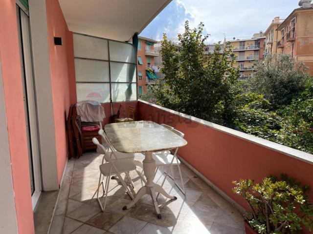 Appartamento in affitto di 109 m² in Corso Elia Rainusso, 7