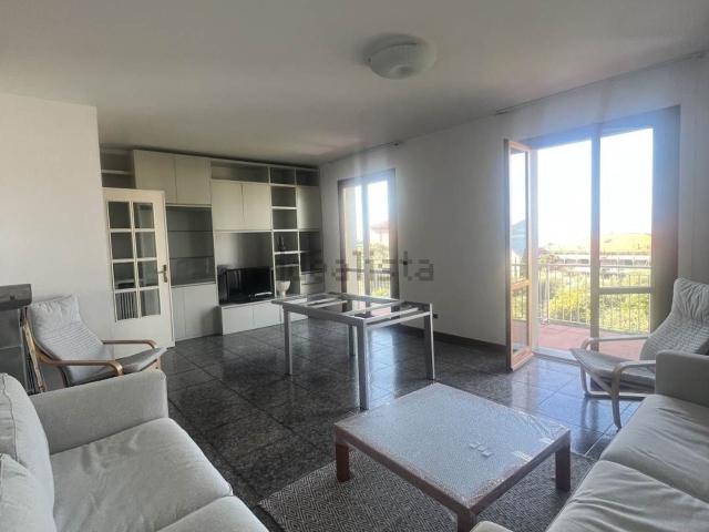 Appartamento in affitto di 110 m²