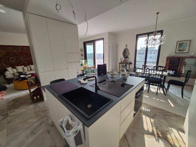 Appartamento in affitto di 110 m²
