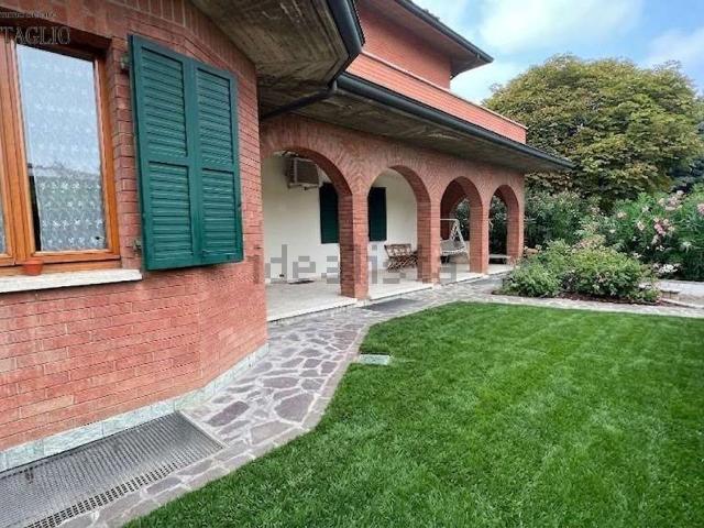 Appartamento in affitto di 110 m²